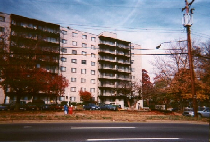 Kings Park Plaza